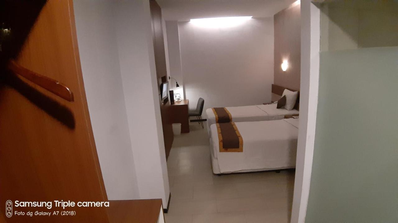 Xtra Hotel Bengkulu Eksteriør billede