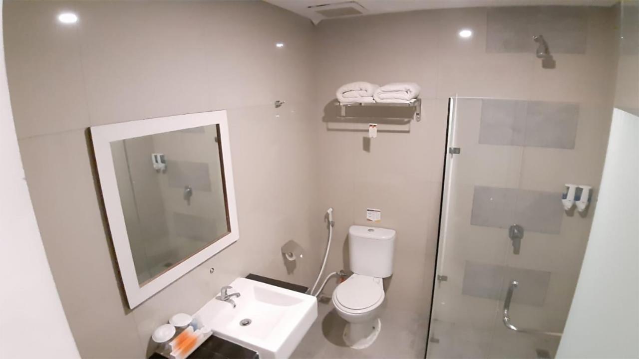 Xtra Hotel Bengkulu Eksteriør billede