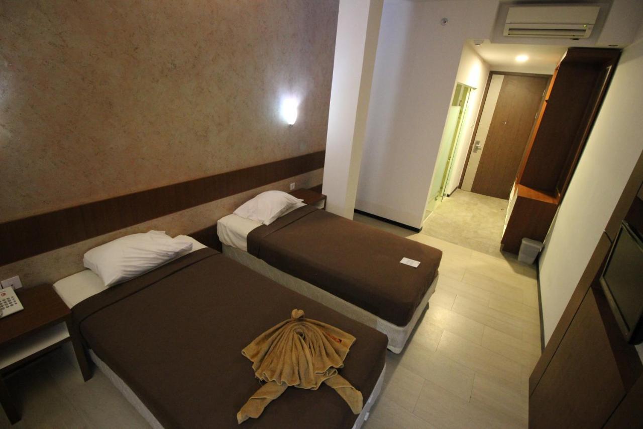 Xtra Hotel Bengkulu Eksteriør billede